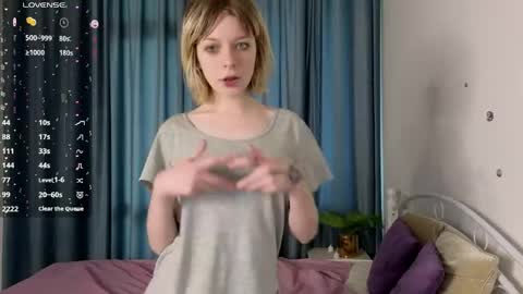Snapshot of mollysally chatting on 05-14-26, 03:13 mollysally online show from 05-14-26, 03:13