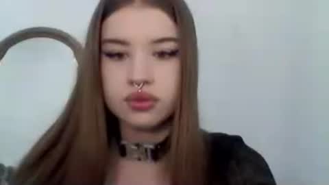 Molly online show from 07-27-26, 06:26