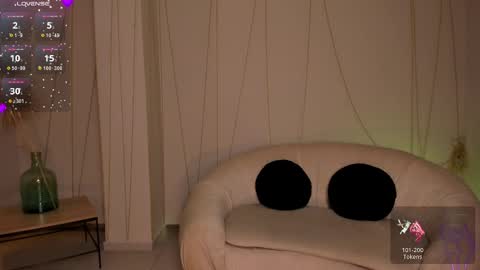 Molly Sunders online show from 02-20-25, 12:08