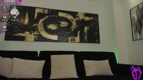 Molly Sunders online show from 02-26-25, 09:16