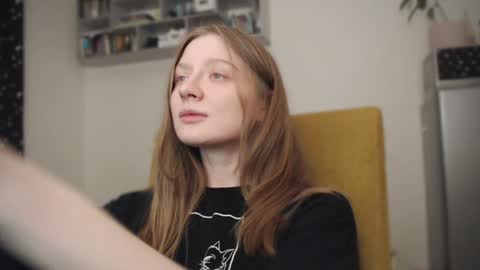 mollytucker online show from 01-03-25, 03:33