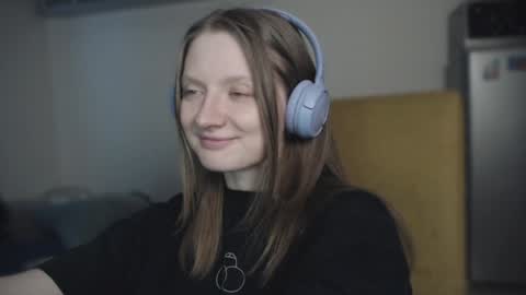 mollytucker online show from 01-18-25, 12:04