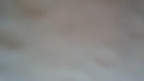 Snapshot of moment71200 chatting on 11-25-25, 04:07 moment71200 online show from 11-25-25, 04:07