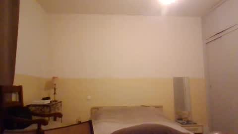 Snapshot of moment71200 chatting on 03-22-26, 08:12 moment71200 online show from 03-22-26, 08:12