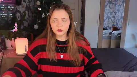 Snapshot of momiji_i chatting on 01-16-26, 09:13 Leah online show from 01-16-26, 09:13