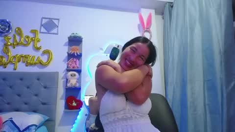 ANDREA online show from 05-19-26, 01:44