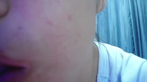 Snapshot of mommy_dulce chatting on 06-26-26, 02:05 ANDREA online show from 06-26-26, 02:05