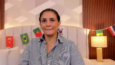 Snapshot of mommy_naughty_ chatting on 07-07-26, 11:25 Letty Smith online show from 07-07-26, 11:25