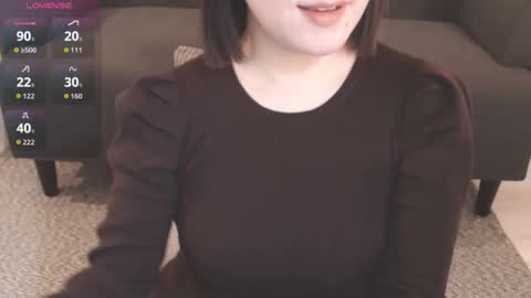 Momo online show from 11-08-25, 01:06