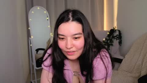 Snapshot of momorins chatting on 05-19-26, 01:56 Momo online show from 05-19-26, 01:56