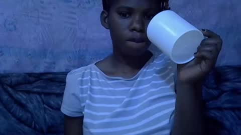 momsdoll online show from 01-07-26, 06:05