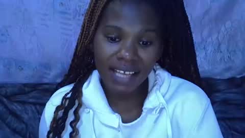 momsdoll online show from 01-09-26, 07:00