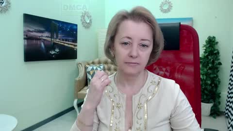 Mona online show from 04-11-26, 10:30