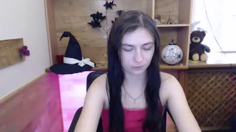 monakali online show from 11-13-25, 07:18