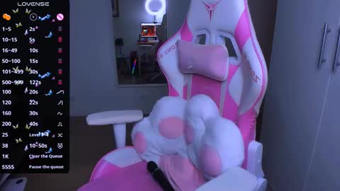 Snapshot of monalauu chatting on 12-07-24, 11:12 online show from 12-07-24, 11:12