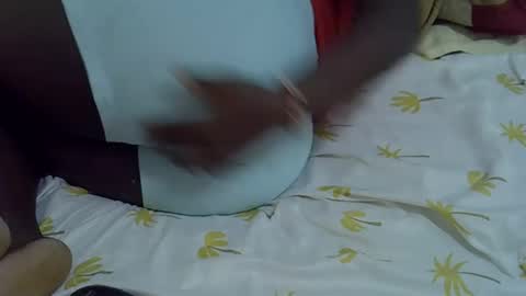 Snapshot of monalisaah chatting on 02-20-26, 08:49 monalisaah online show from 02-20-26, 08:49