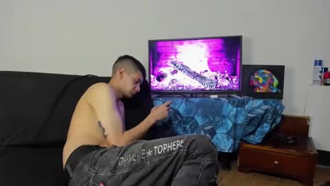 nicolas online show from 12-27-24, 03:09