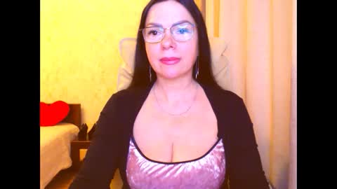 monica online show from 03-04-25, 12:33