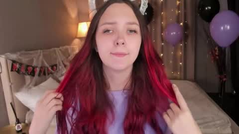 Monica online show from 10-27-25, 05:22