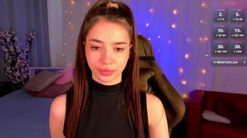 Hi  Im Monica  online show from 05-26-26, 01:51
