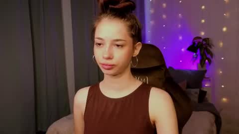 Hi  Im Monica  online show from 07-18-26, 01:37