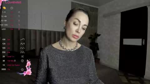monica_weisss online show from 03-17-26, 06:22