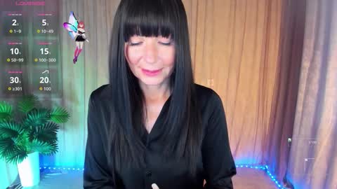 Monica online show from 10-26-25, 11:27