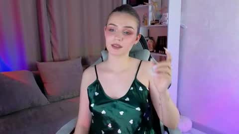 Monica erotic mmm online show from 12-04-25, 03:38