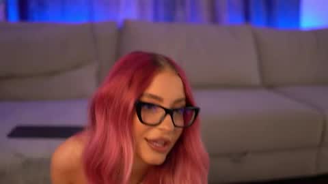 Monica online show from 07-30-26, 12:26