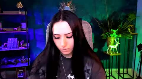 Snapshot of monicalowes chatting on 07-16-26, 07:25 monicalowes online show from 07-16-26, 07:25