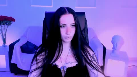 Snapshot of monicalowes chatting on 07-28-26, 07:37 monicalowes online show from 07-28-26, 07:37