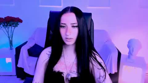 Snapshot of monicalowes chatting on 07-28-26, 03:21 monicalowes online show from 07-28-26, 03:21