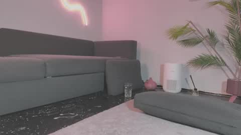 Monica online show from 06-11-26, 12:32