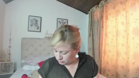 Mony online show from 02-17-25, 07:10