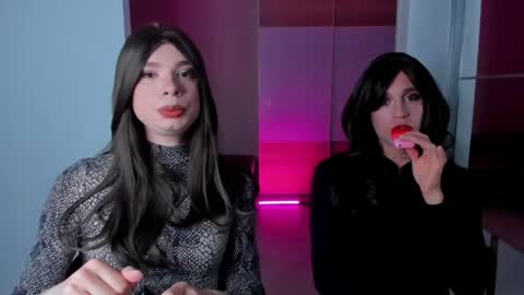 monicastark_ online show from 05-30-26, 07:22