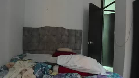 Snapshot of monicatsx chatting on 07-19-26, 10:02 monicatsx online show from 07-19-26, 10:02