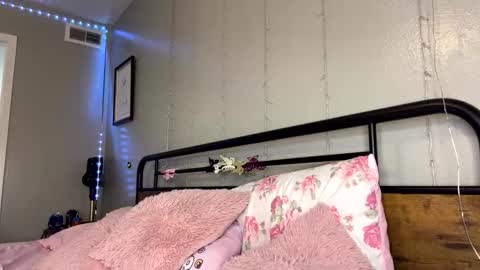 Monica online show from 12-10-24, 05:17