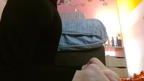 monickhot303av online show from 03-04-25, 06:15