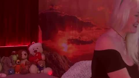 Snapshot of monicutex chatting on 03-01-25, 03:21 Monika    online show from 03-01-25, 03:21