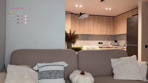 Snapshot of monika_reed1 chatting on 01-08-26, 05:21 Monika online show from 01-08-26, 05:21