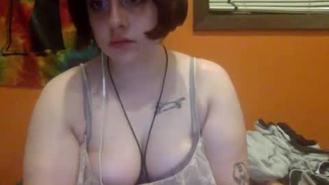 moniqueisalovergirl online show from 05-18-26, 02:18