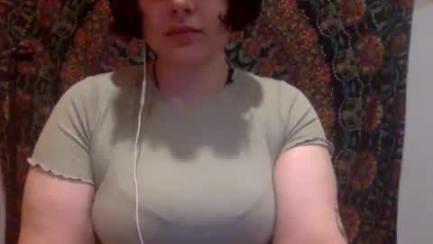 moniqueisalovergirl online show from 05-19-26, 01:44