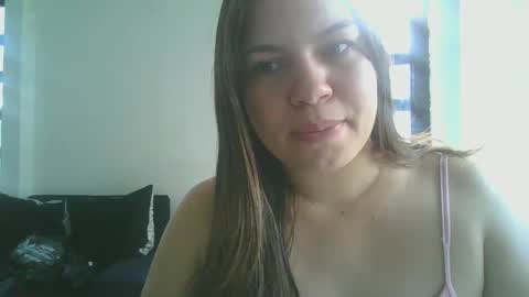Snapshot of monita1401506 chatting on 10-10-25, 04:39 monita1401506 online show from 10-10-25, 04:39