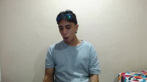 Snapshot of monkey_uchiha77 chatting on 09-10-25, 11:49 simon dice online show from 09-10-25, 11:49