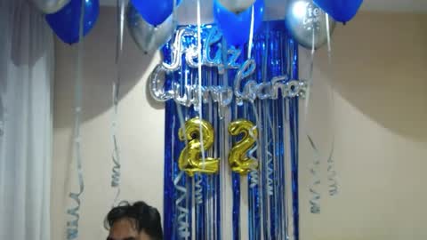 Snapshot of monkey_uchiha77 chatting on 09-12-25, 01:17 simon dice online show from 09-12-25, 01:17