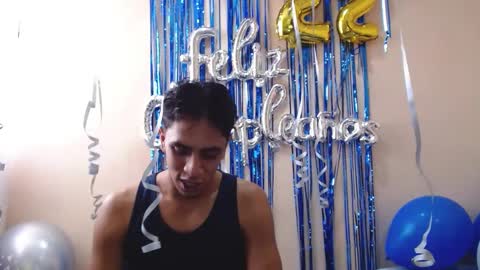 Snapshot of monkey_uchiha77 chatting on 09-13-25, 07:35 simon dice online show from 09-13-25, 07:35