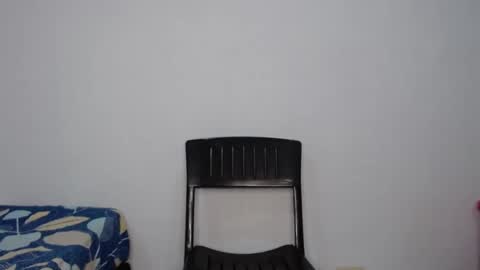 Snapshot of monkey_uchiha77 chatting on 11-05-25, 01:27 simon dice online show from 11-05-25, 01:27