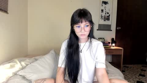 Monserrat Gil  onlyfans  online show from 04-08-26, 02:44