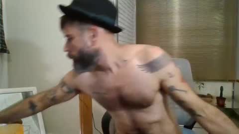 Snapshot of monster_affair chatting on 02-19-25, 06:00 monster_affair online show from 02-19-25, 06:00