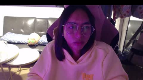 ELYSE A SIMPLE GIRL online show from 12-12-24, 06:21